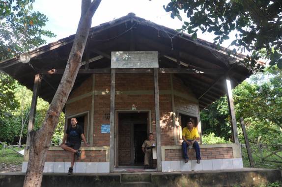Portaria da FLONA, comunidade de São Domingo, região de Alter do Chão - PA